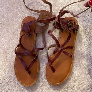 American eagle sandals